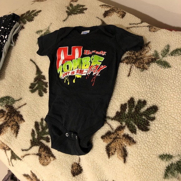 NWOT baby clothes lot newborn -9months - Picture 7 of 12